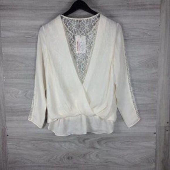 Carla Lace- underlay Draped Silk Blouse - Picture 4 of 7